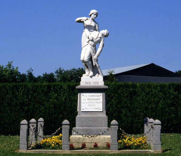 Monument aux morts de Bouchoir