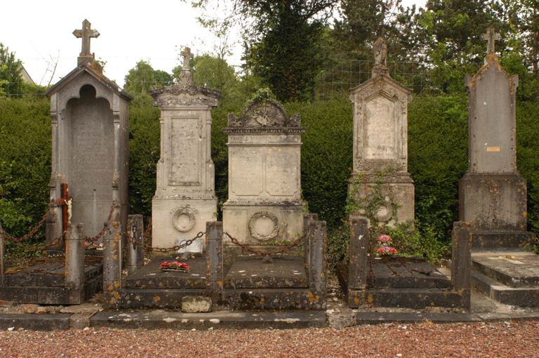 Enclos funéraire des familles Maintenay-Barbier et Boutin-Joly