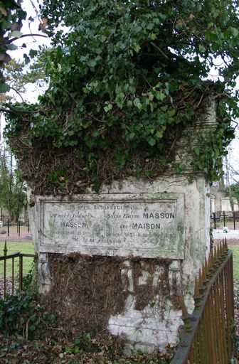 Tombeau (stèle funéraire) de la famille Masson-Maison