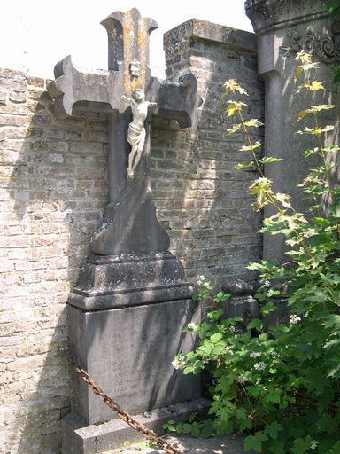 Tombeau (stèle funéraire) de la famille Duminy