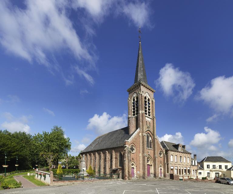Eglise paroissiale et ancien cimetière Saint-Wandrille à Dargnies