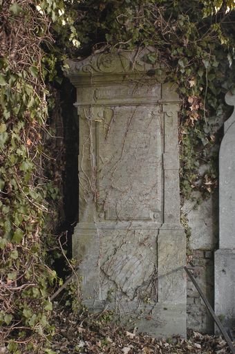 Tombeau (stèle funéraire) de la famille Gauthier