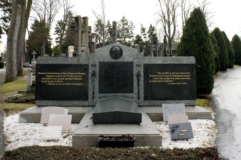 Monument funéraire de Jean Catelas (1894-1941), député maire d'Amiens