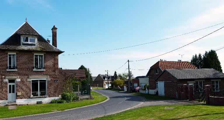 Le village de Poeuilly