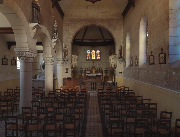 Église paroissiale et ancien cimetière Saint-Eloi de Pœuilly