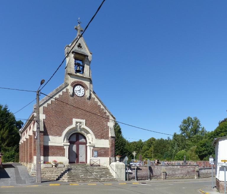 Eglise paroissiale et cimetière de Treux