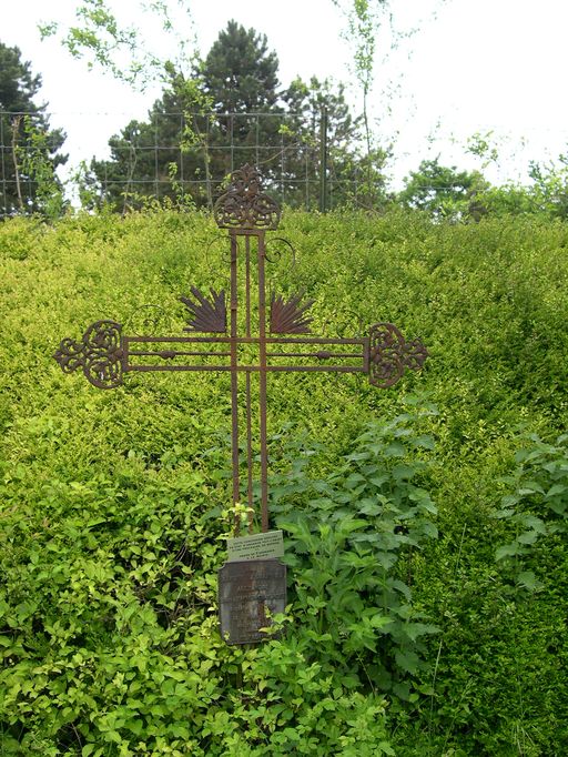 Cimetière communal de Saint-Fuscien