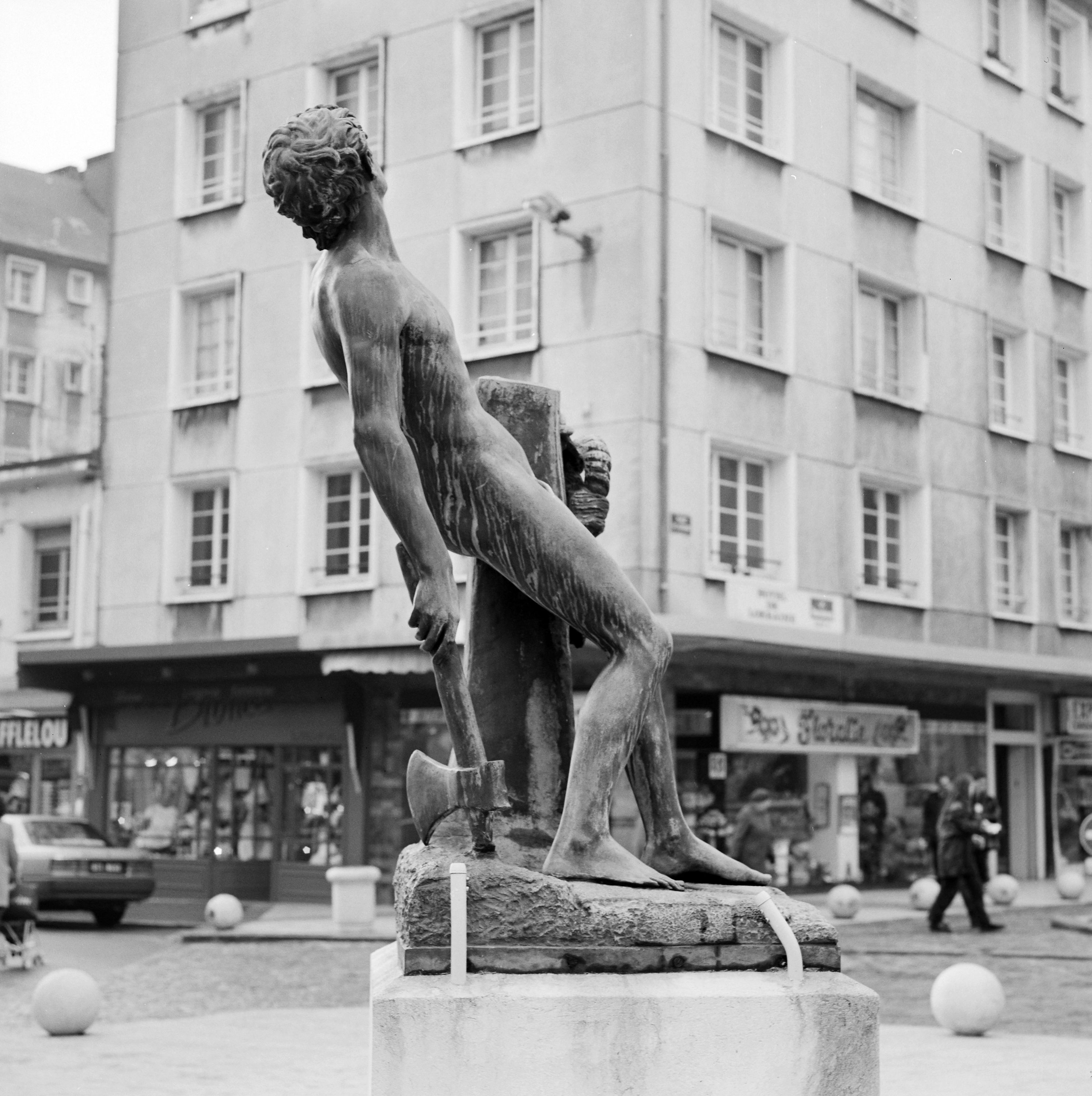 monument de Joseph Agricol Viala