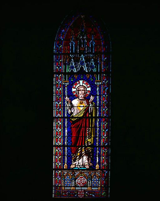 Ensemble de trois verrières à personnages : Christ du Sacré Coeur, Saint Paul, Immaculée Conception (baie 1 à 3)