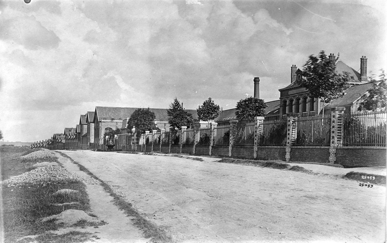 Ancienne broderie mécanique Daltroff, usine de la Société Industrielle et Technique pour l'Electricité, Ateliers de Constructions Electriques de Delle, puis de la Sté UNELEC, puis Laboratoire GE-Power Controls et ateliers MECA-ELEC