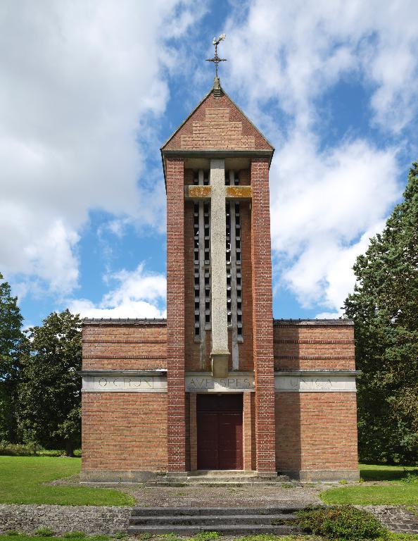 Eglise paroissiale et ancien cimetière Saint-Remi de Devise