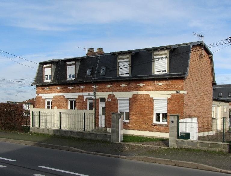 Ancienne distillerie d'alcool, dite de Sébastopol, puis usine de transformation des métaux Omnium Industriel de Ham, puis Cie Française des Produits métallurgiques, puis S.A. Cuivres et Alliages, puis Alcan-Softal