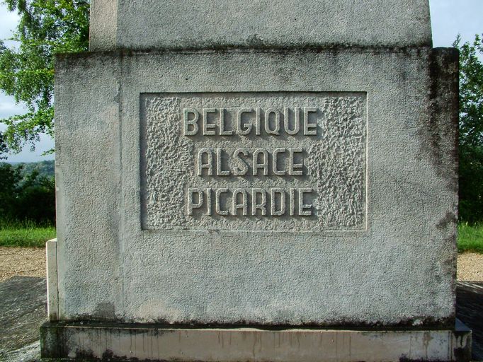 Monument aux morts du 27e Bataillon de Chasseurs Alpins (BCA) à Braye-en-Laonnois