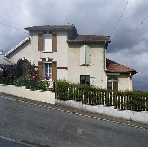 Logements jumelés de la cité Mimbertin.