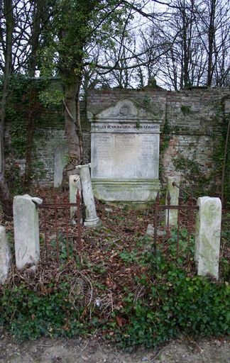 Enclos funéraire des familles Sévin-Saguier et Sévin-Gérard