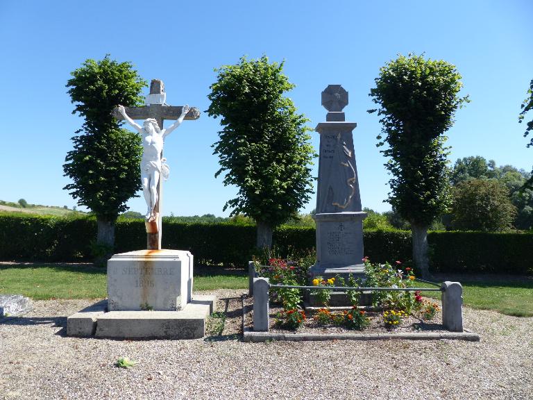 Le cimetière de Vaux-sur-Somme