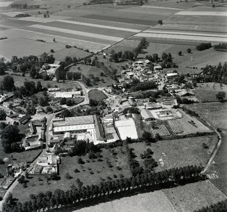 Usine Dhuille, puis Dhuille et ses neveux, puis Ets Decayeux et Loison, aujourd'hui Decayeux STI