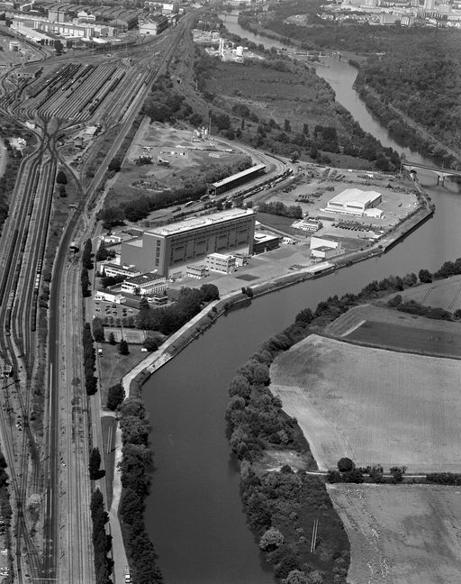 Ancienne centrale électrique de Saint-Leu-d'Esserent, actuellement Base Froide Opérationnelle