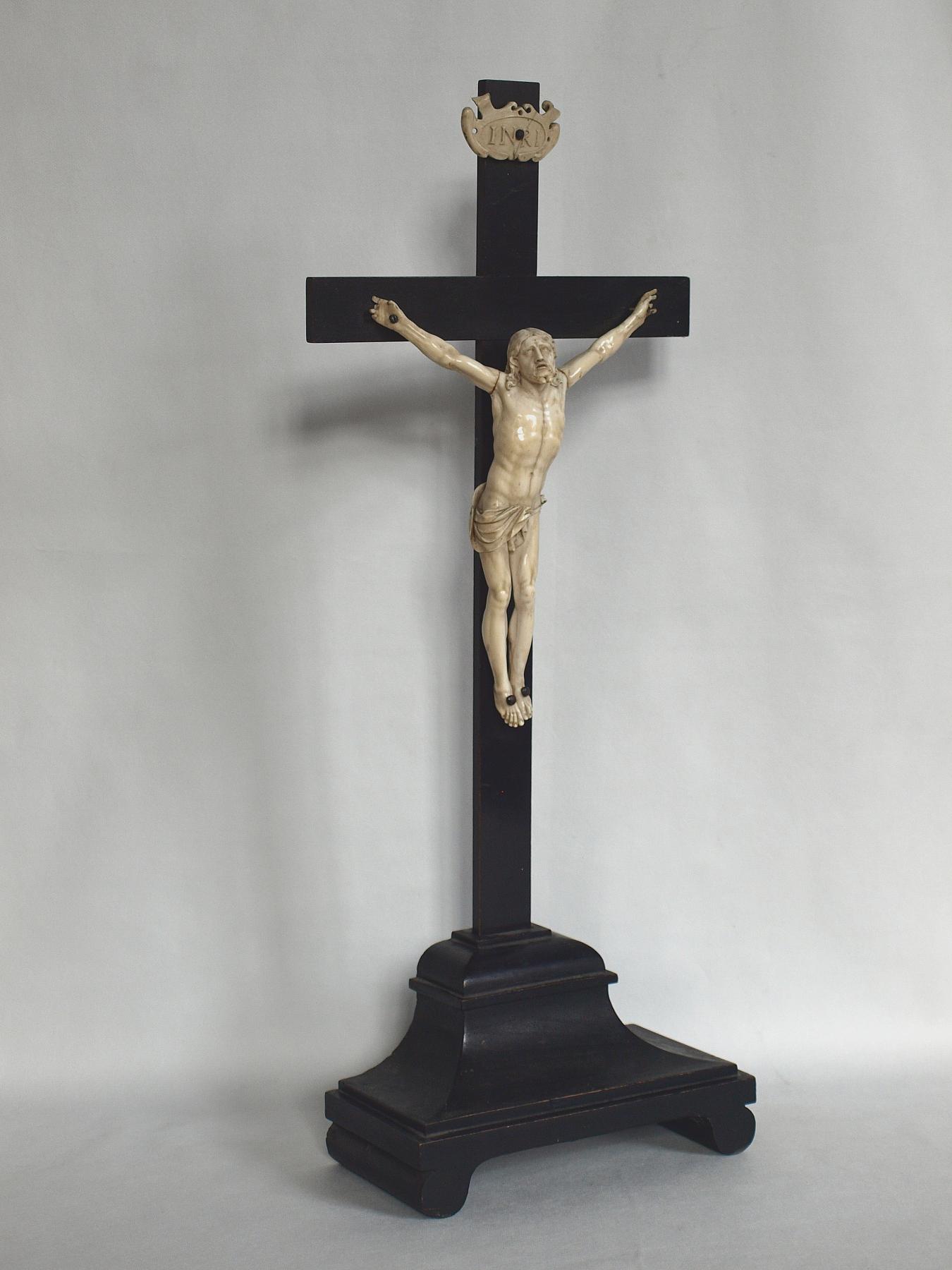 Croix d'autel (No 3)