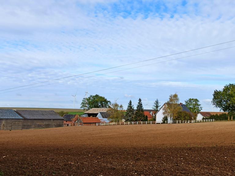 Ancien village puis hameau de Fresneaux
