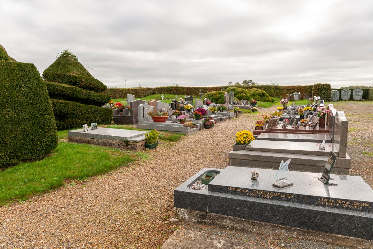 Cimetière communal d'Abbeville-Saint-Lucien