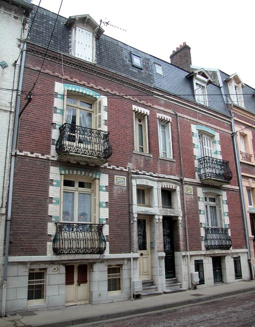 Maison à deux logements accolés, dite Les Capucines et Radieuse