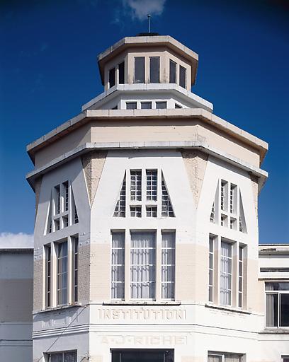 Ancien hôpital Albert-Riche de Jeumont, aujourd'hui maison d’accueil spécialisée