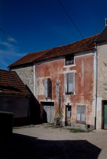 Les hôtels, maisons, immeubles et fermes de Château-Thierry