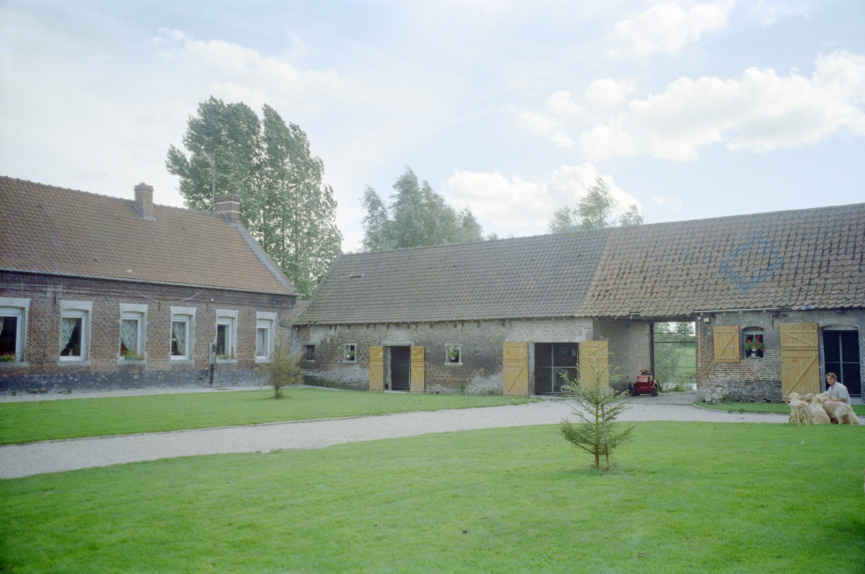 Ferme, actuellement maison et chenil dite Canone ou Cense des chanoines
