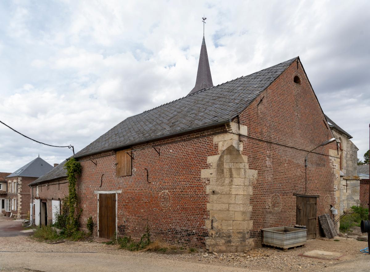 Ancienne ferme de l'abbaye Saint-Lucien de Beauvais, puis ferme dite de Thieux, aujourd'hui ferme du Tilloy