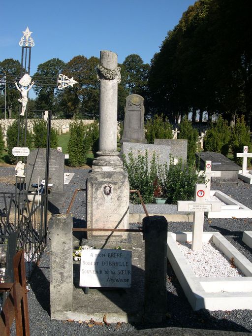 Plaine des militaires rapatriés du cimetière Saint-Pierre d'Amiens
