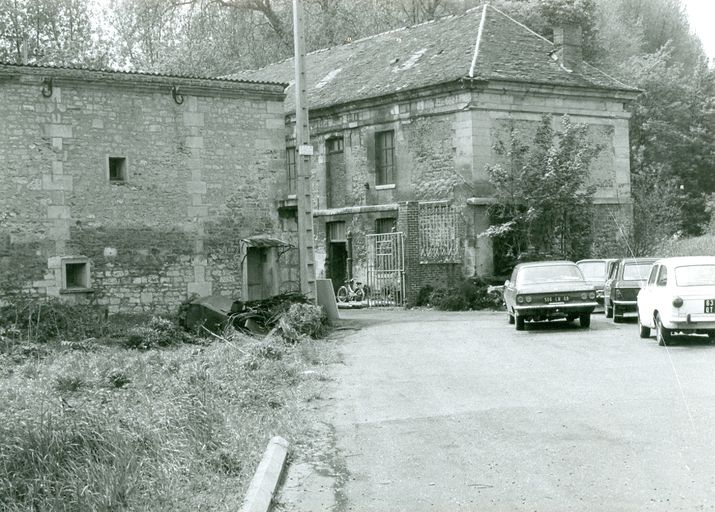 Les installations hydrauliques sur la Brèche et la petite Brèche, dans le bassin creillois