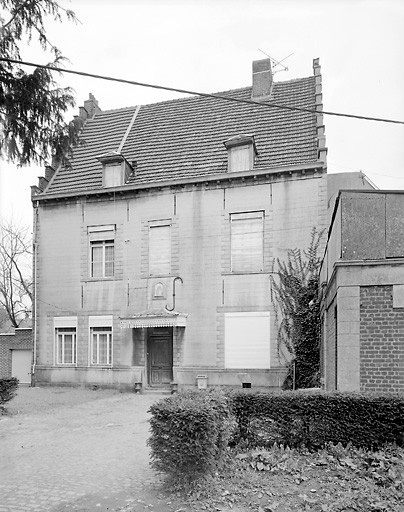 Maison de la corporation des bateliers de Condé, actuellement presbytère