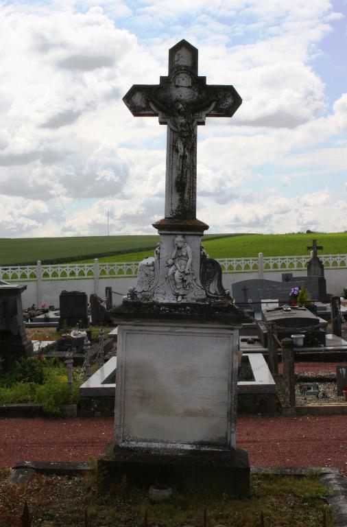 Tombeau (croix funéraire) de la famille Ancelin-Legris