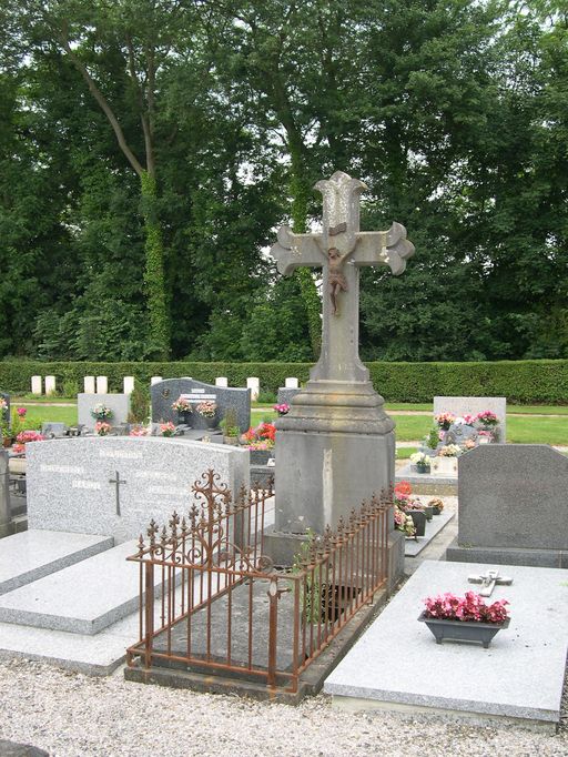 Cimetière communal d'Allonville