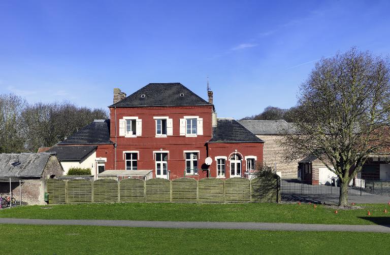 Mairie et ancienne école de Bourseville