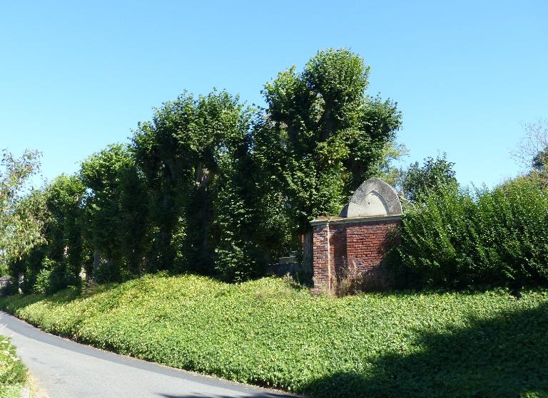 Le cimetière de Lahoussoye