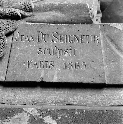 Monument commémoratif (gisant) de Charles-Florimond Tavernier
