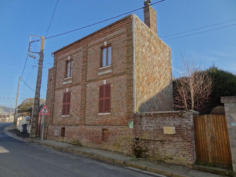 Mairie et école primaire d'Embreville