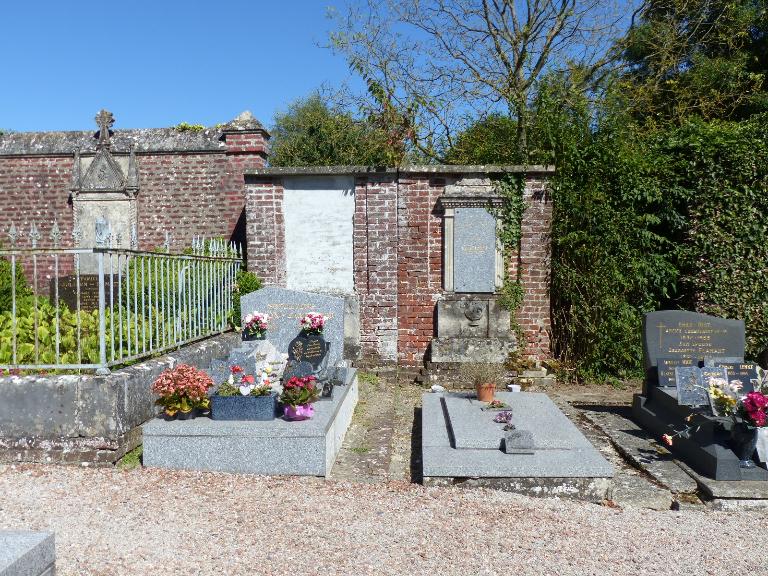 Le cimetière de Lahoussoye