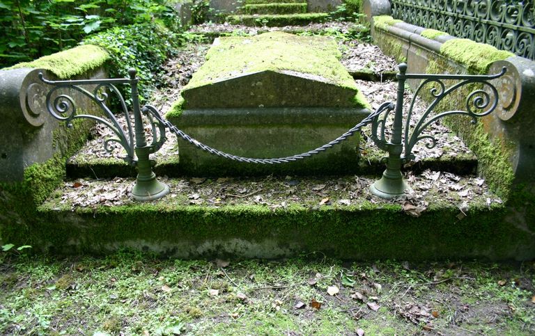 Tombeau (stèle funéraire) Vaspasse