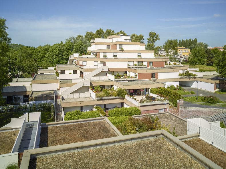 Ilot 1, Les Pyramides (Le Château)