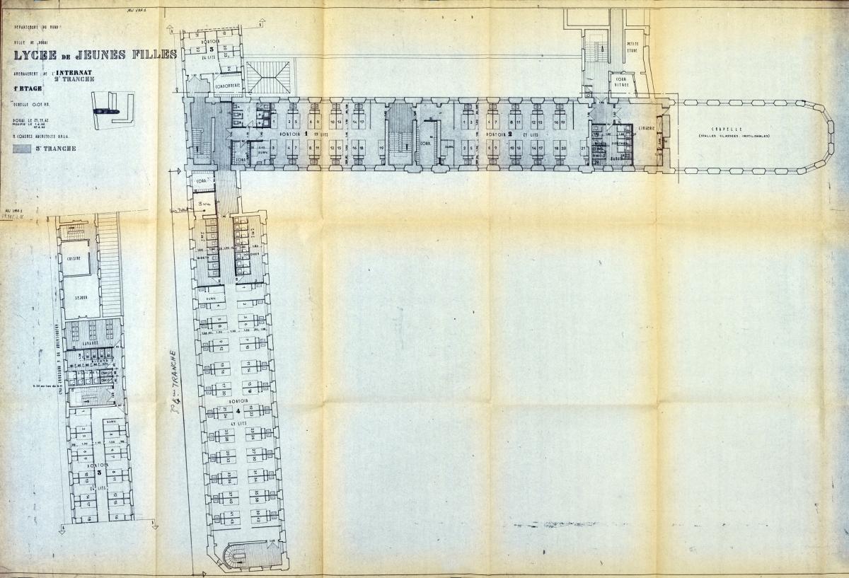 Aile de l'Horloge du lycée et ses extensions.