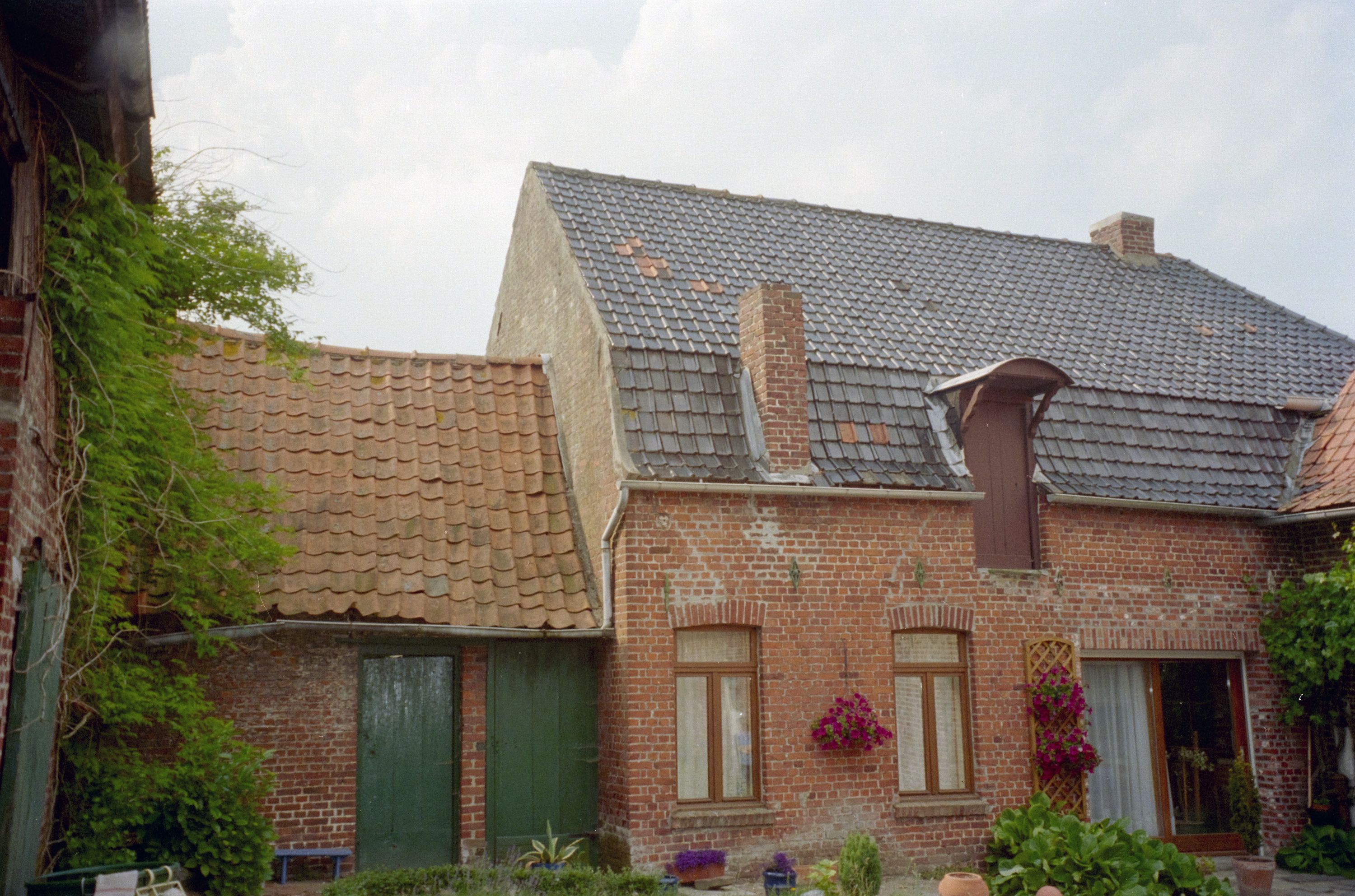 Ferme, actuellement maison