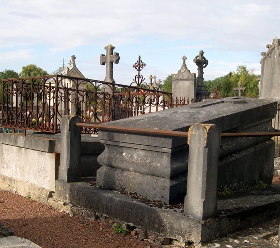 Cimetière communal de Salouël (ancien cimetière communal de Saleux-Salouël)