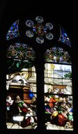 Ensemble de trois verrières figurées, dites vitrail tableau (baies 24 à 28) et de deux grisailles (baies 22 et 30) : Vie de saint Vincent de Paul
