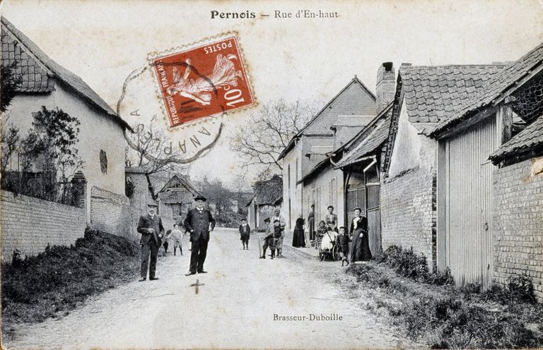 Le village de Pernois