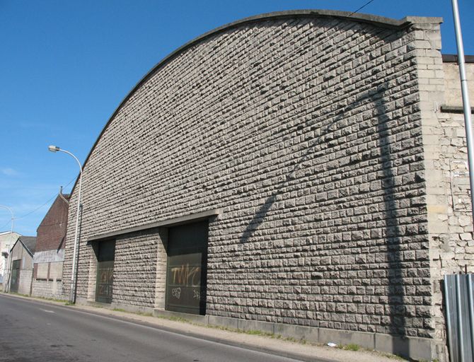 Ancienne usine de fabrication de matériau de construction, puis entrepôt industriel et magasin industriels Boufflette (détruit)