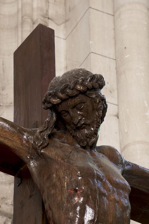 Le mobilier de l'église Saint-Quentin de Fressenneville