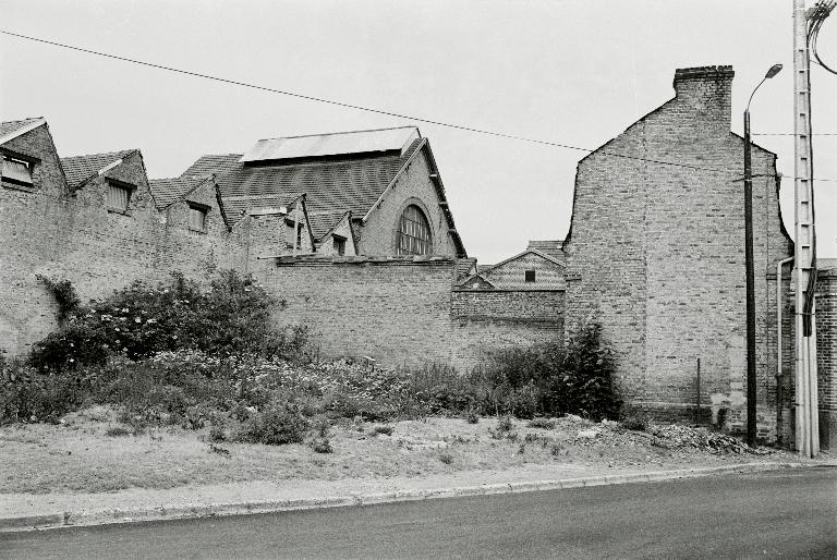 Ancienne usine de serrurerie et fonderie Charles Guerville, puis Ch. Guerville Fils et Riquier Frères, puis Guerville, Riquier et Cie puis usine de serrurerie Bricard